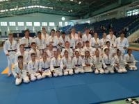 2021-09-25 MDEM u18 Halle:
Die sächsischen MedaillengewinnerInnen. Mit dabei und für die DEM u18 qualifiziert sind unser(e) Sarah, Matilde und Tim!
Herzlichen Glückwunsch!