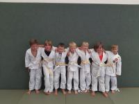 Gürtelprüfung 2021-09-30 v.l.n.r.
Moritz, Anna-Lotti, Emilio, Yuma, Marie, Vicky, Lukas